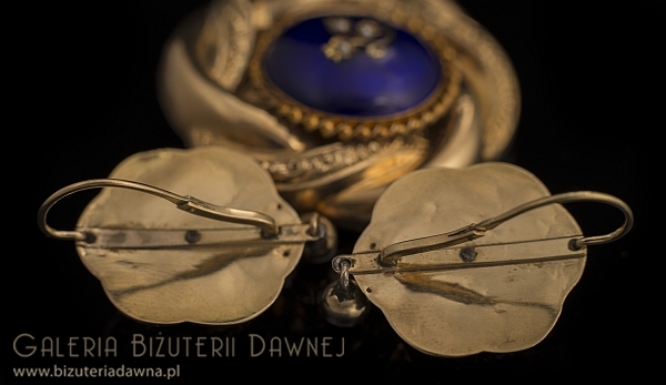 DEMI -PARURE - złoto, kobaltowa emalia z perełkami, ok. 1830-50, w oryginalnym etui