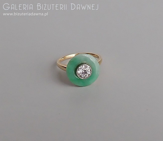 Jadeit i diament - unikalny pierścionek, l.20 .XX w. 