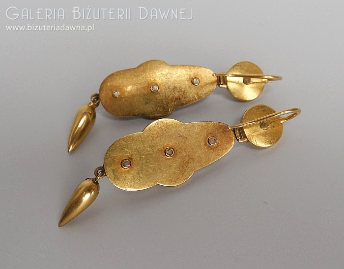 Złote kolczyki z diamentami starego szlifu i emalią, etruscan revival style  - II połowa XIX w.